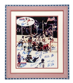 1980 USA Olympic Hockey Team Signed and Framed Photo